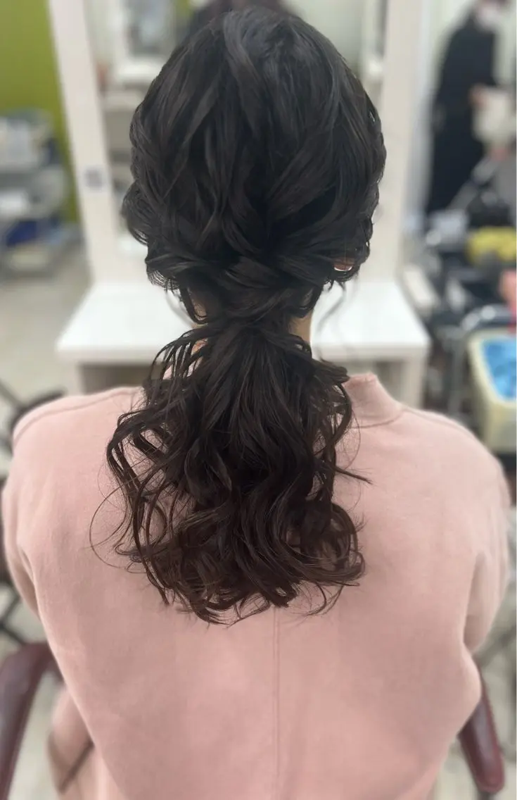 ロング 川尻 房枝のヘアスタイル