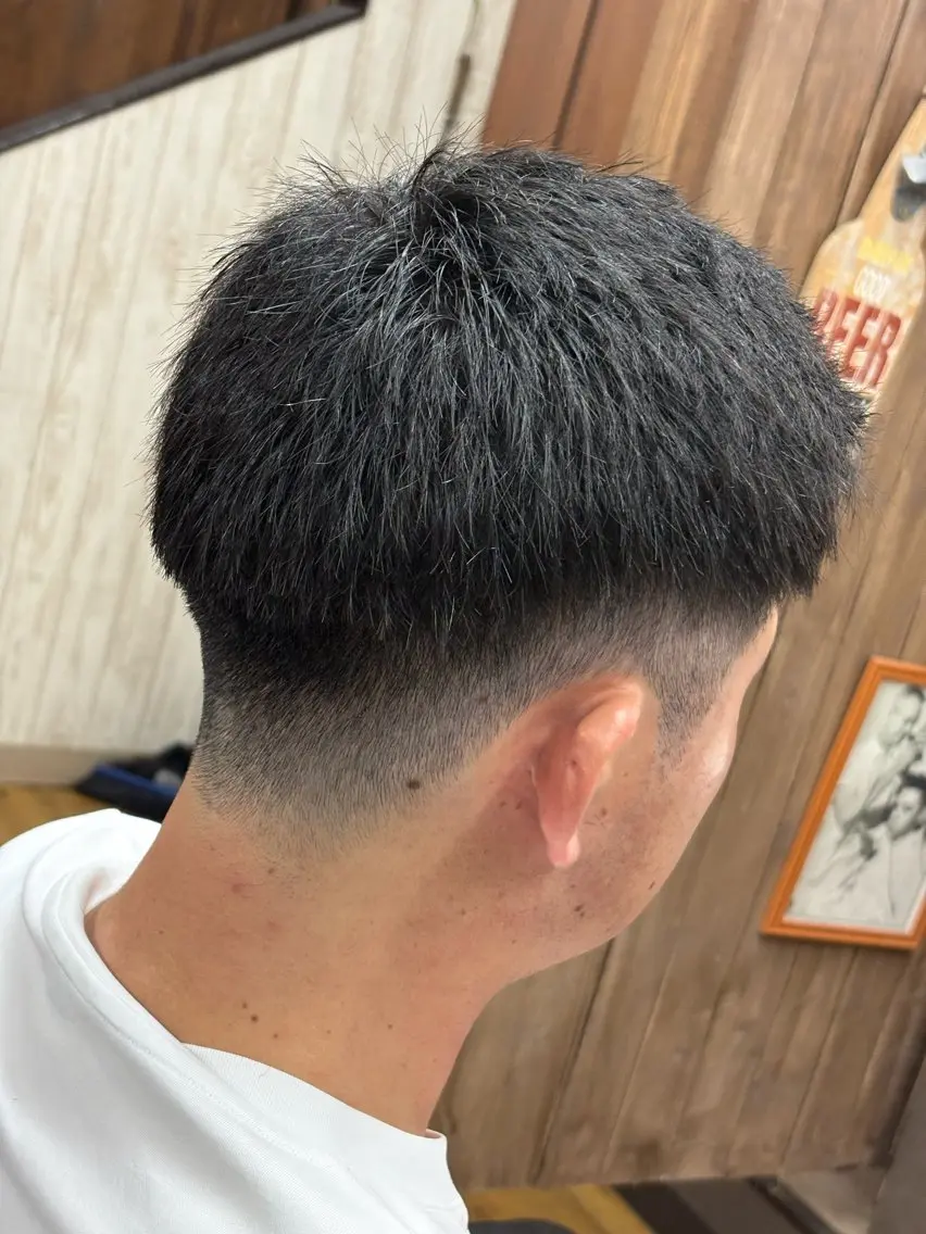 ショート 渡邊 挙児のヘアスタイル
