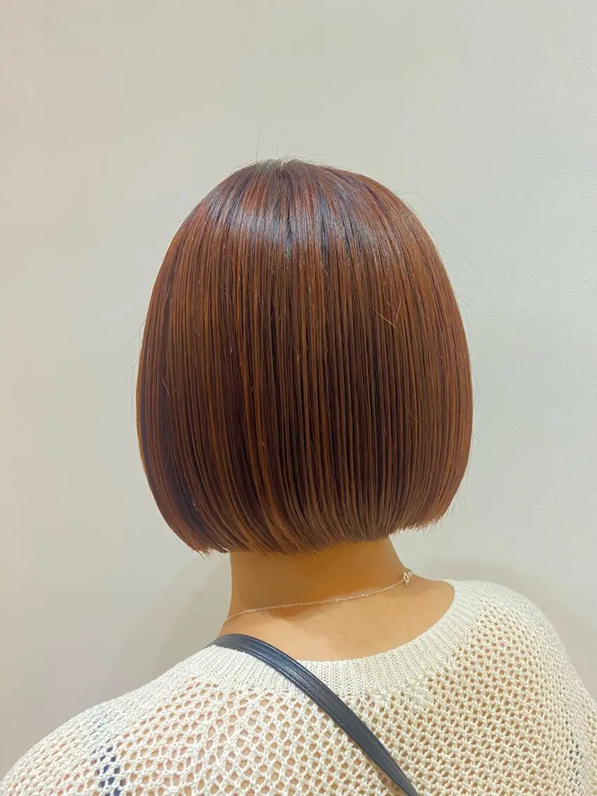 ショート カラー ブリーチ ブラウンカラー ブリーチなしカラー オレンジ オレンジブラウン カット ヘアカラー トリートメント ♡オシャ髪♡AI ✂️newi町田のヘアスタイル