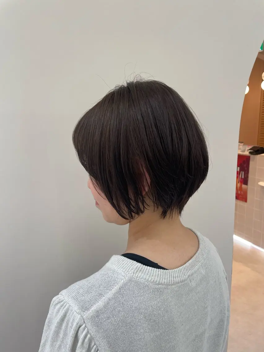 ショート カラー カット ヘアカラー トリートメント スズキ シオリのヘアスタイル