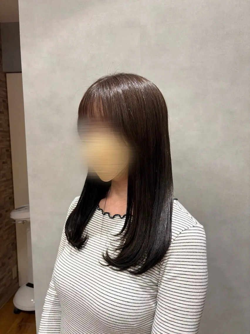 ミディアム 中村 芹愛のヘアスタイル
