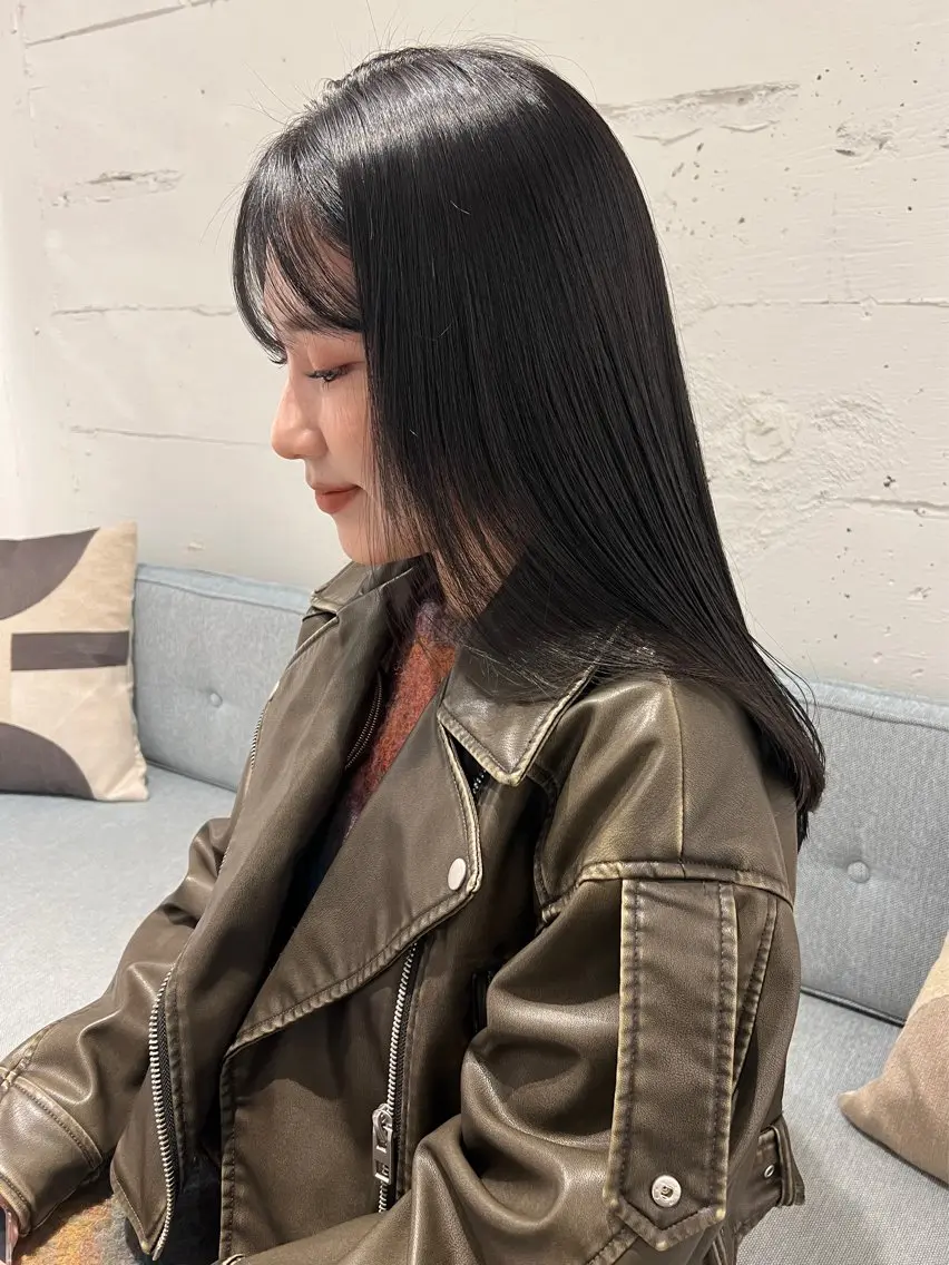 ロング 峯田 優花のヘアスタイル