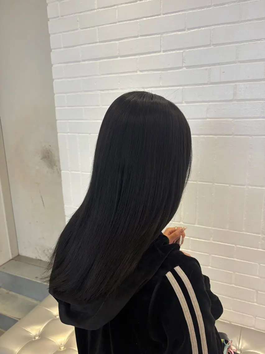 セミロング カラー ヘアアレンジ ヘアカラー 💟艶髪ワンカラー 💟/ミオのヘアスタイル