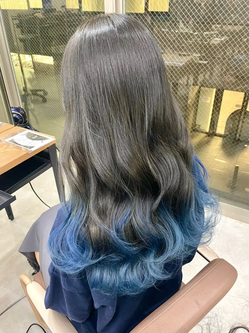 【💞人気クーポン💞】映えて可愛いグラデーションカラー🌈＋オリジナル艶髪トリートメント🫧の写真