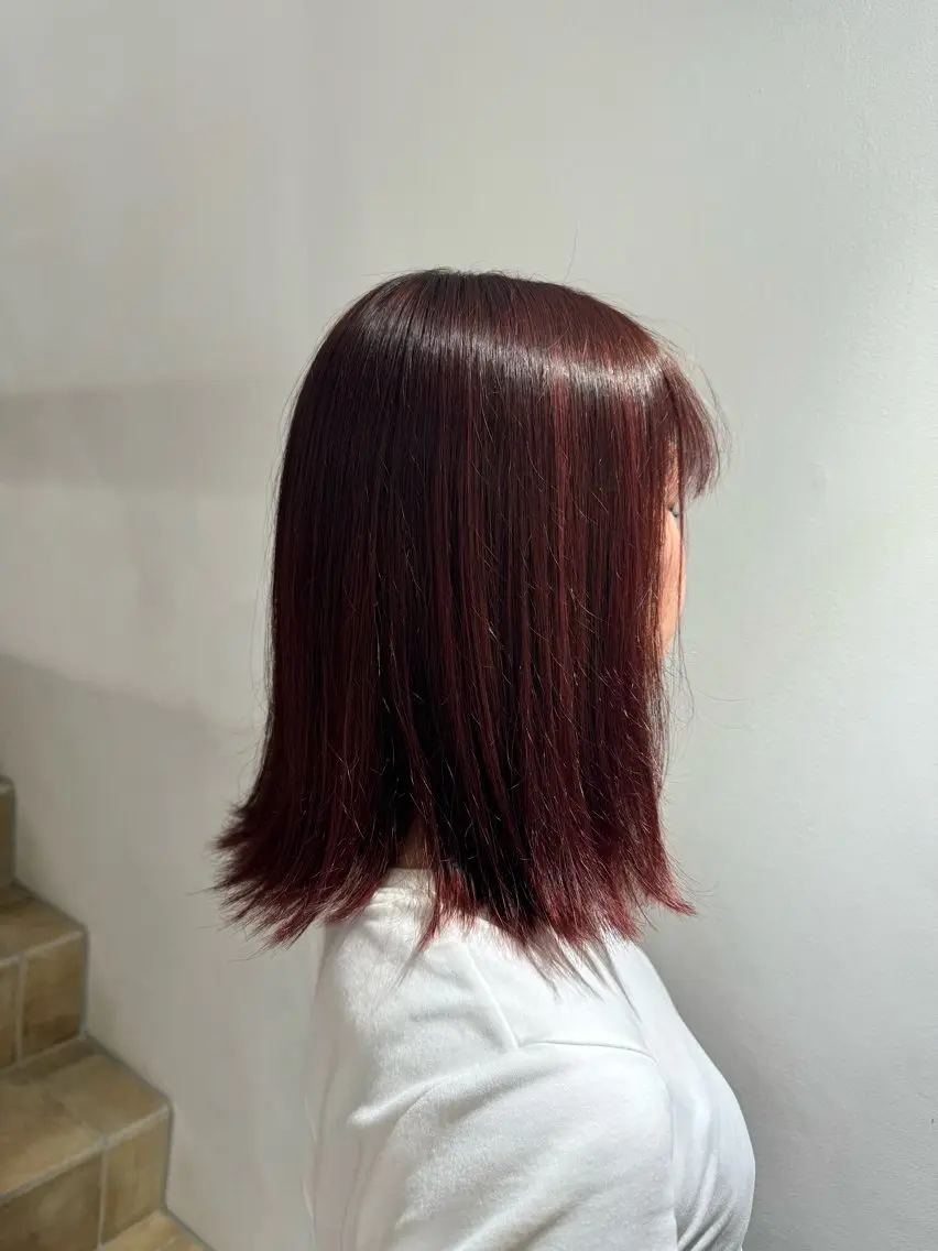カラー ボルドーカラー ブラウンカラー 大村 美羅衣のヘアスタイル