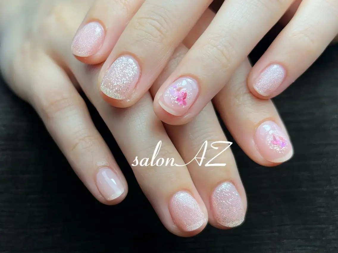 ネイル 長さ出し フットネイル フレンチネイル ジェルネイル マグネットネイル ハンドネイル salon AZのネイルデザイン