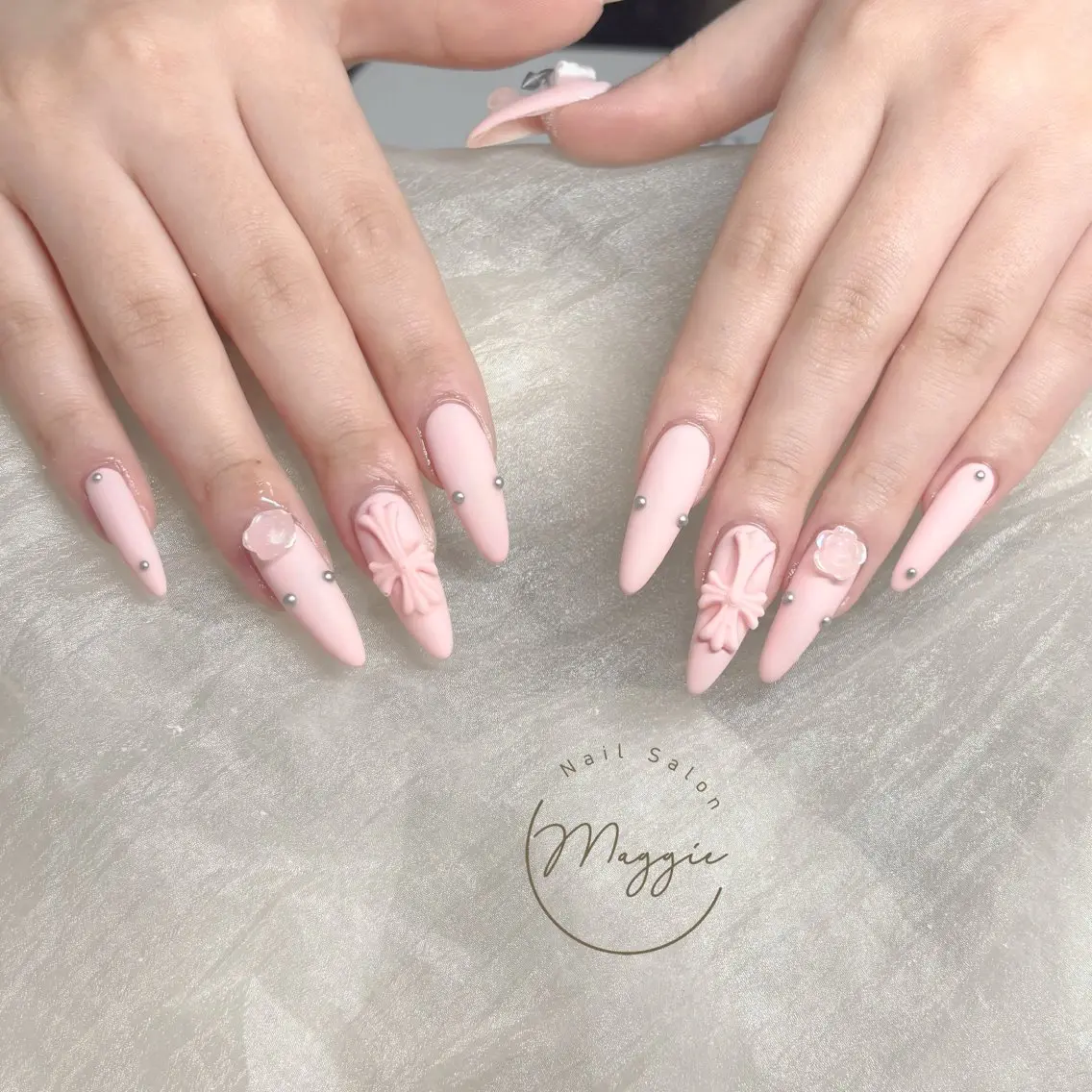 ネイル 持ち込み ハンドネイル Ti miのネイルデザイン