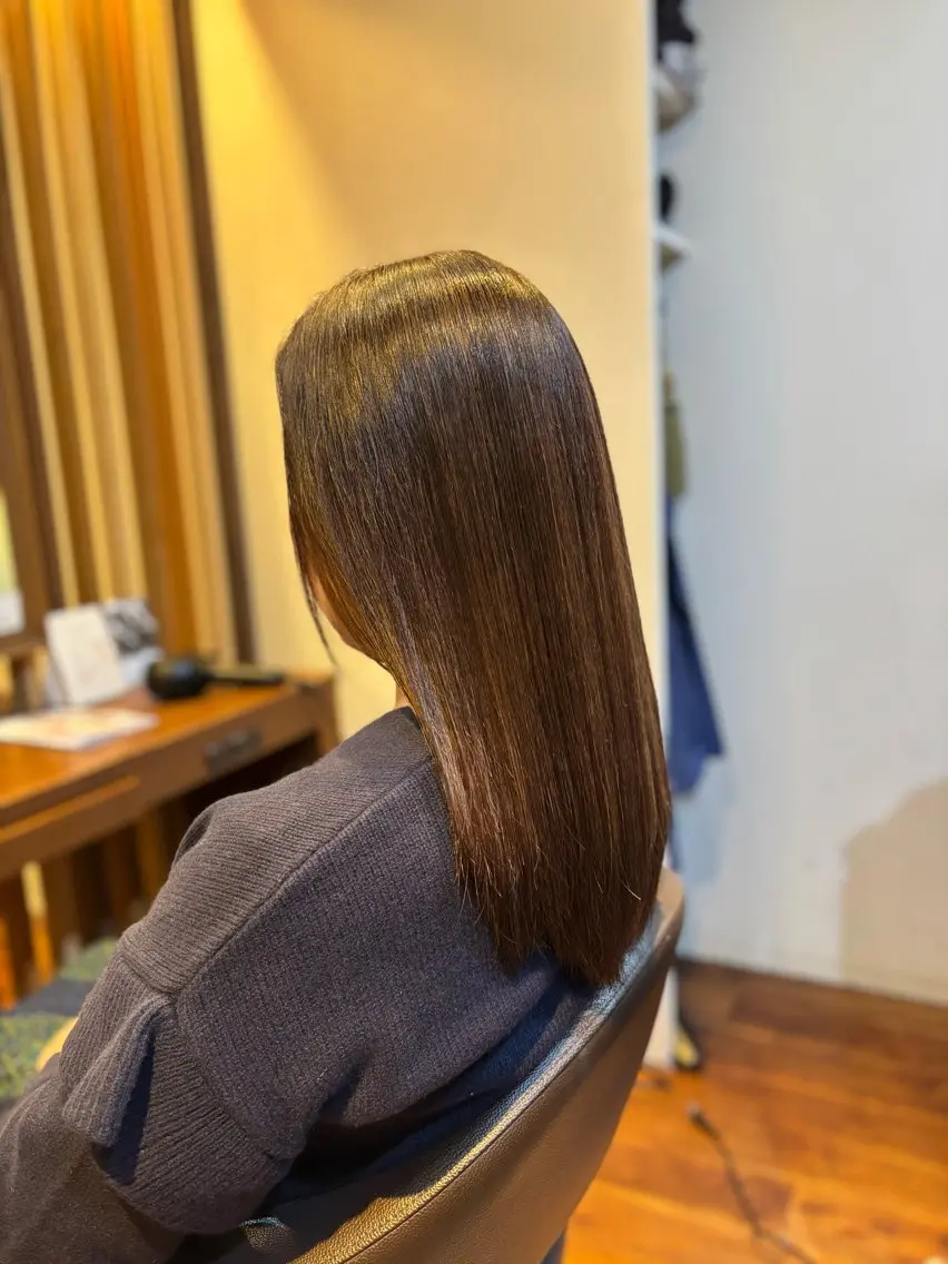【赤み抹消No.1】カット + アディクシー系 W透明感カラーの写真