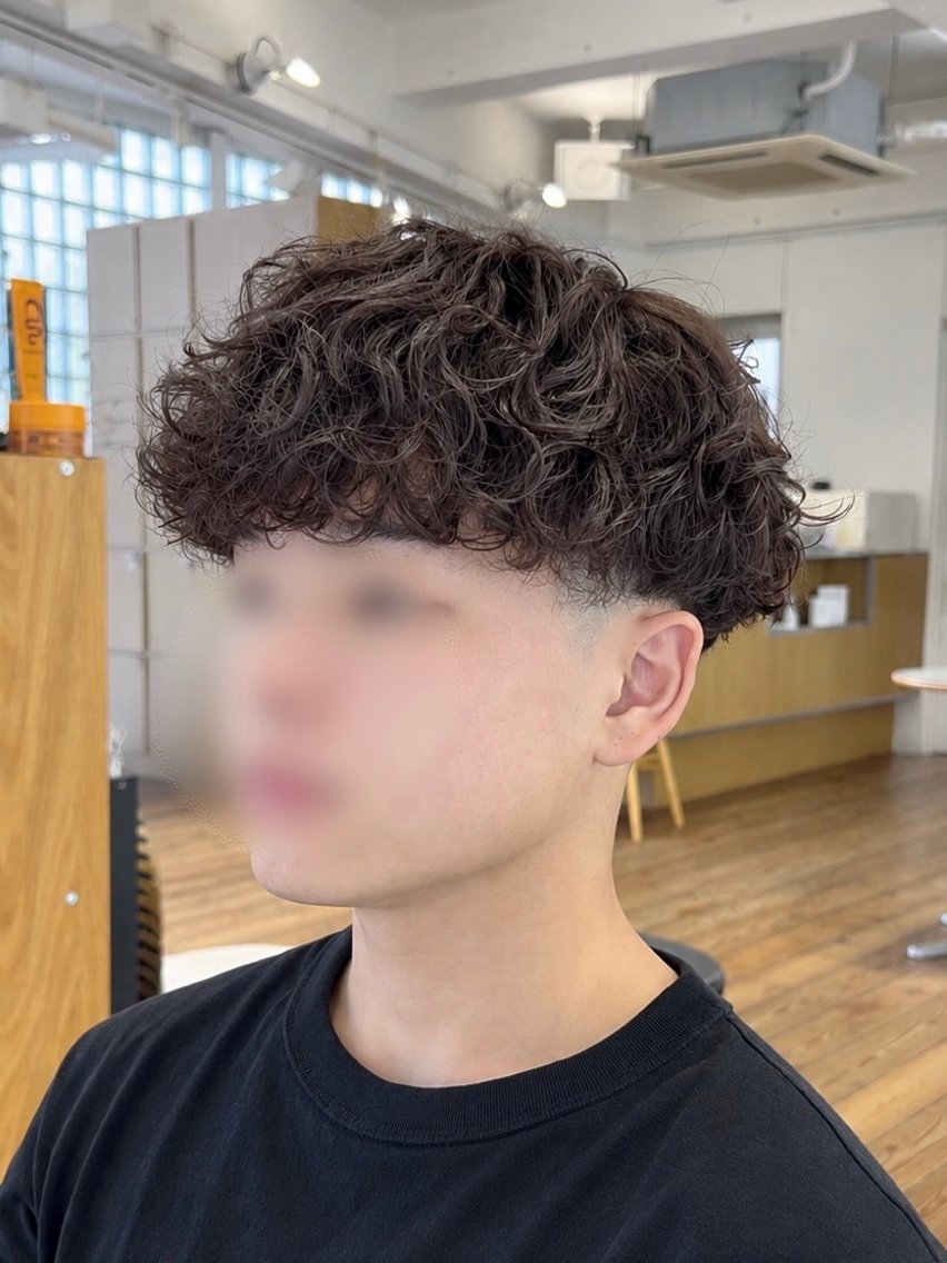 ショート カラー パーマ メンズ メンズパーマ ブラウンカラー カット ヘアカラー パーマ Koki/ メンズヘア特化のヘアスタイル
