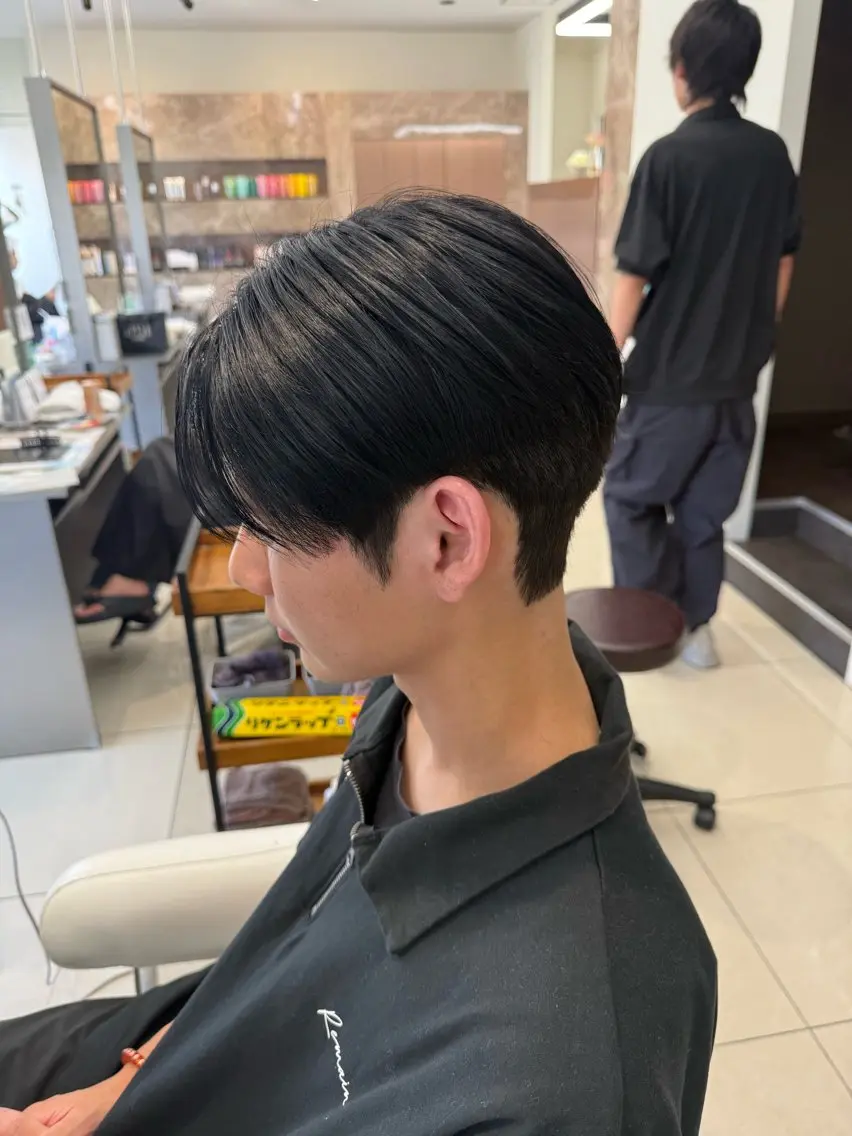 メンズ ダウンパーマ メンズパーマ カット パーマ メンズ特化美容師 /真家雅樹🔥のヘアスタイル