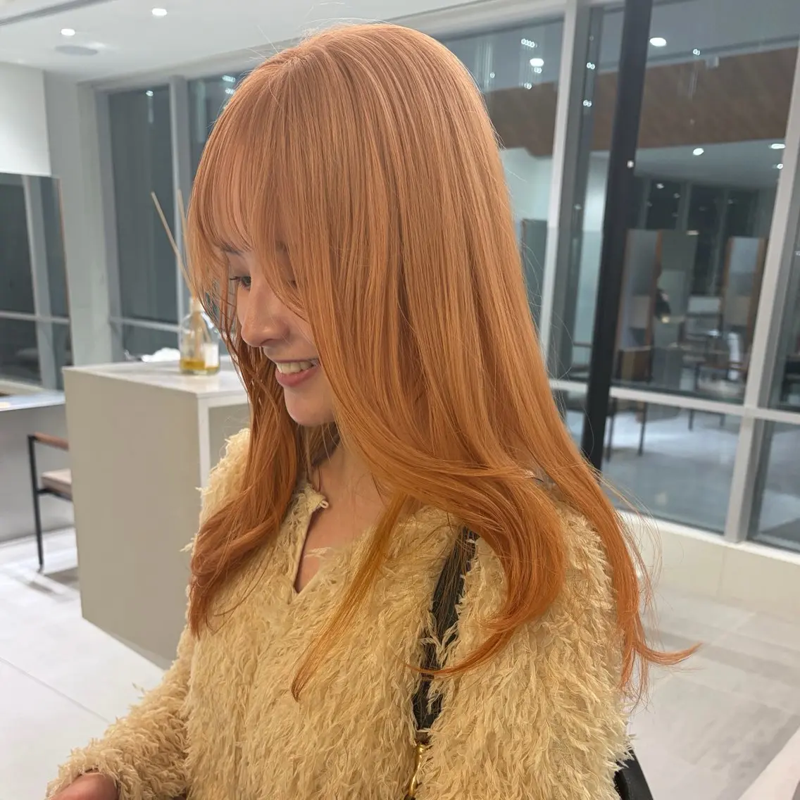 ロング カラー ベージュカラー 透明感カラー ダブルカラー オレンジ オレンジベージュ ヘアカラー トリートメント 高発色ブリーチ/ ハイレイヤー🪽aiのヘアスタイル