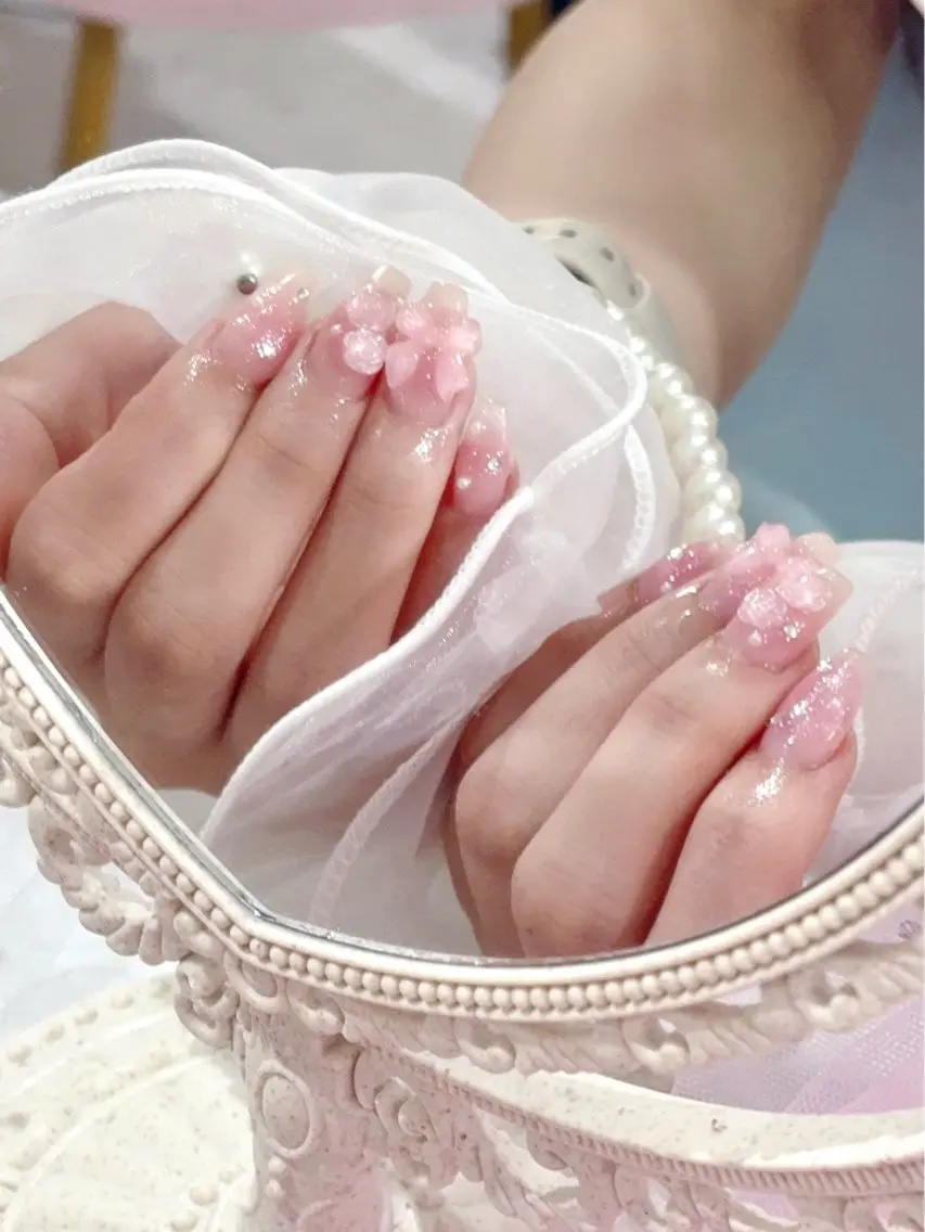 ネイル Miss Shirley新宿のネイルデザイン