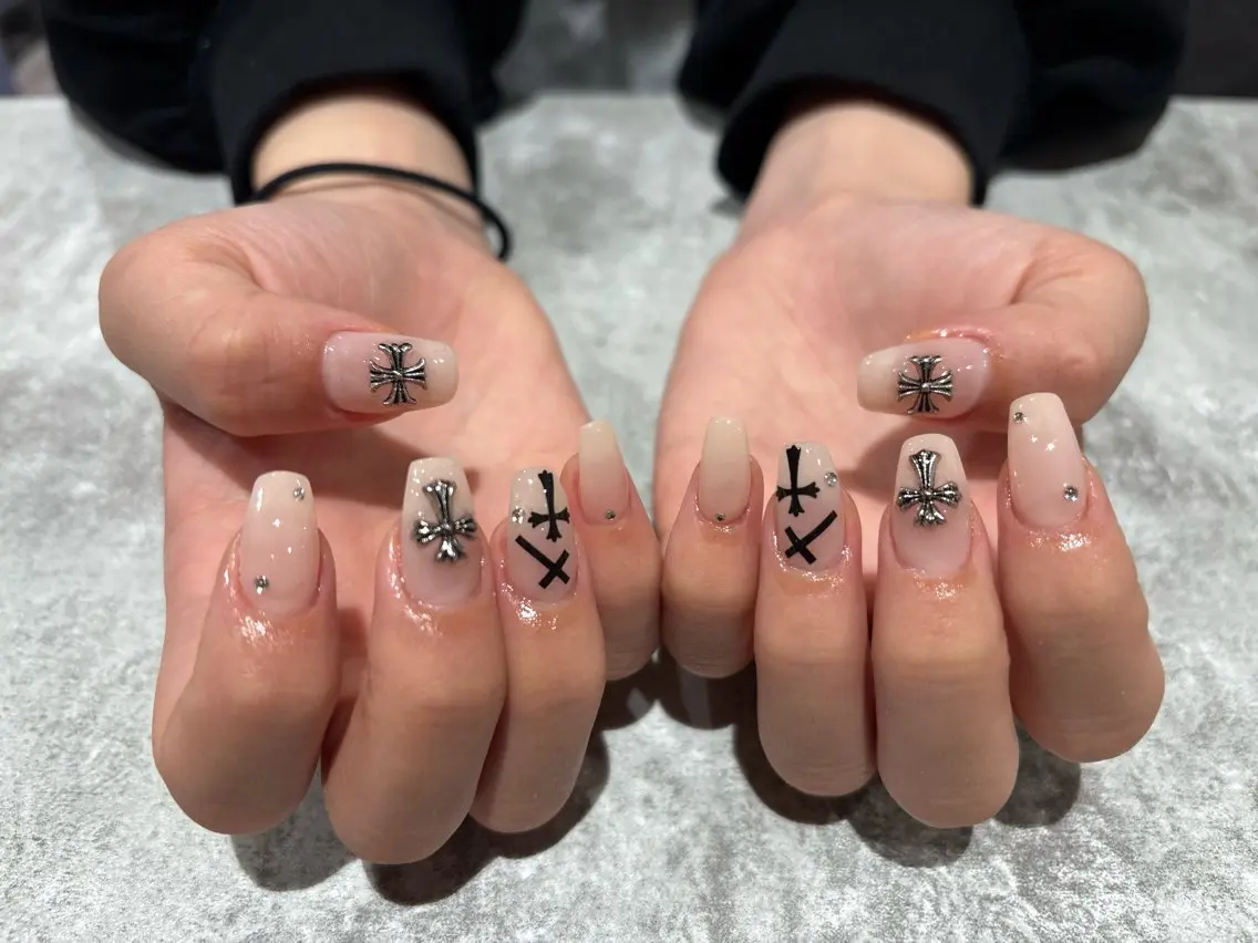 ネイル ハンドネイル Nail Ann safuのネイルデザイン
