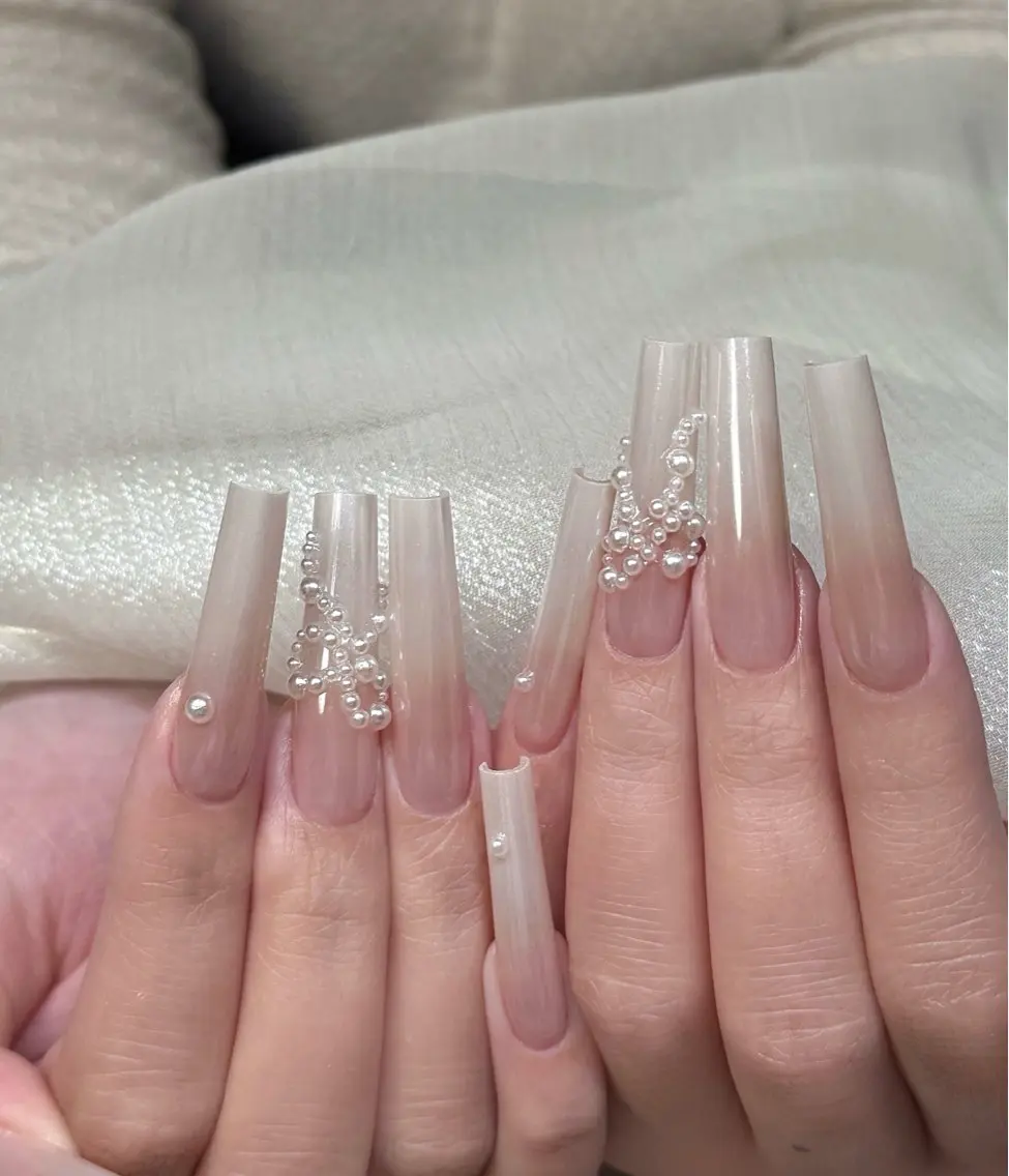 ネイル ハンドネイル リセス 高田馬場💎のネイルデザイン