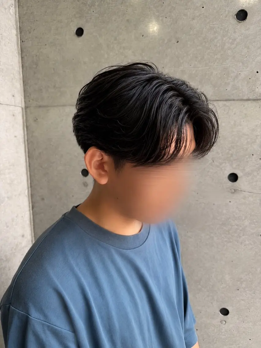 パーマ メンズ センターパート フェザーパーマ メンズ韓国風 メンズパーマ カット パーマ RYUSEI/メンズ スタイル.パーマの眉毛・アイブロウイメージ