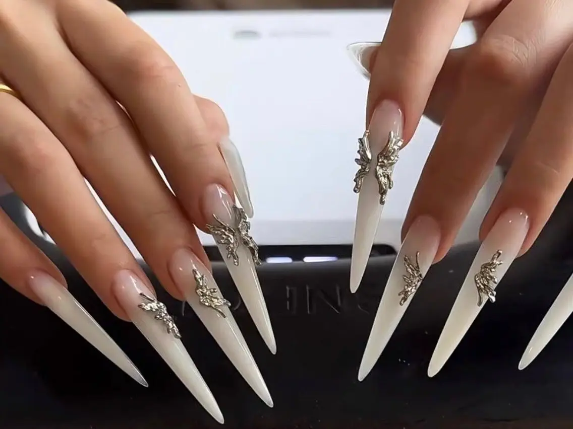 ネイル オーロラネイル フットネイル 韓国ネイル ラメ(グリッター) ラメグラデーション Luna nail salon新小岩のネイルデザイン