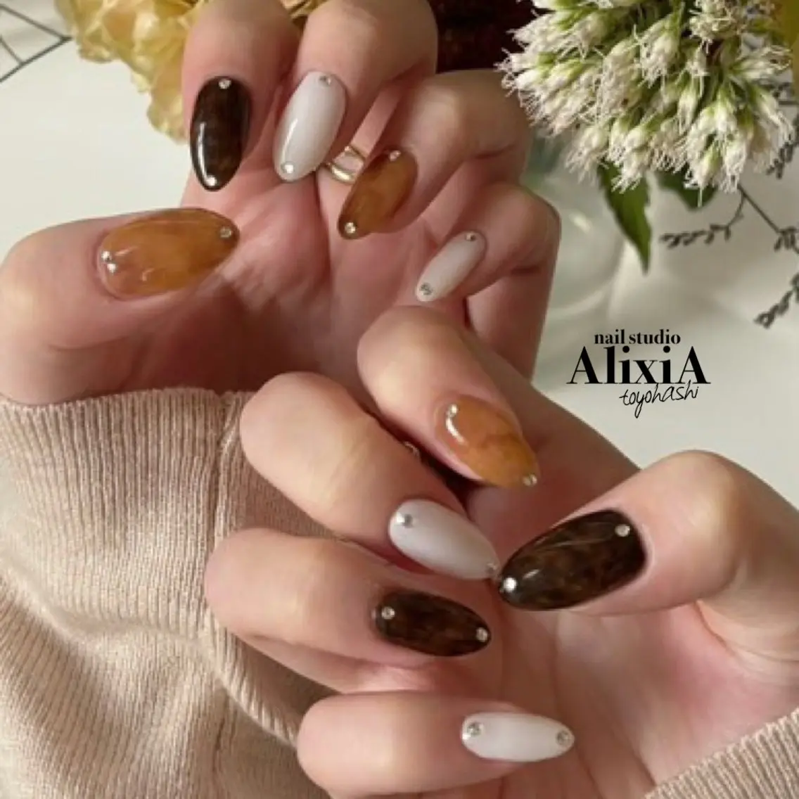 ネイル ハンドネイル AlixiA ゆみのネイルデザイン