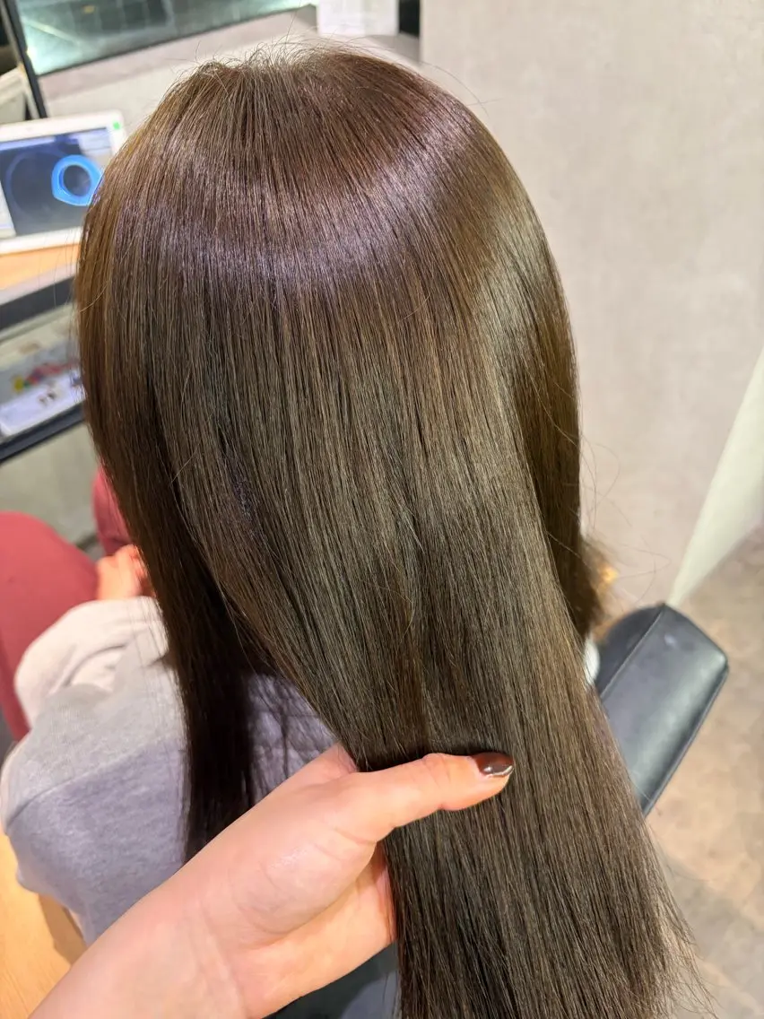 ミディアム カラー ヘアカラー 透明感カラー🫧🎀 まりなのマツエク・マツパデザイン
