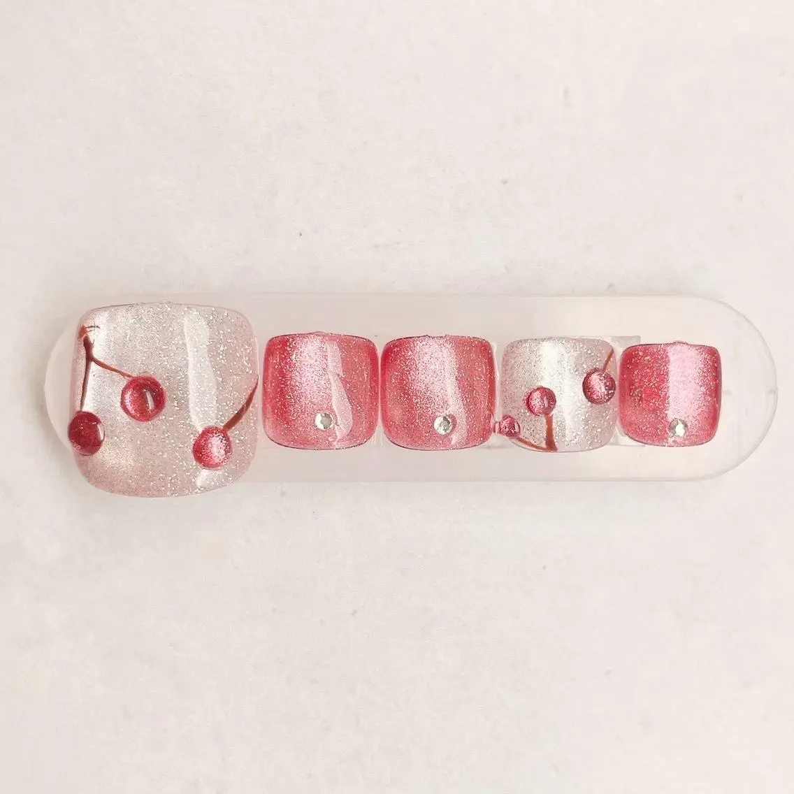 ネイル TiaryNail ERIKAのネイルデザイン