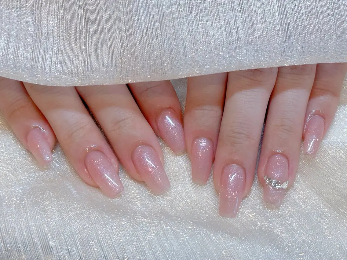 ネイル アートネイル 韓国ネイル 水色 ロングネイル マグネットネイル ハンドネイル ハンドケア NailDemure 【銀座店】のネイルデザイン