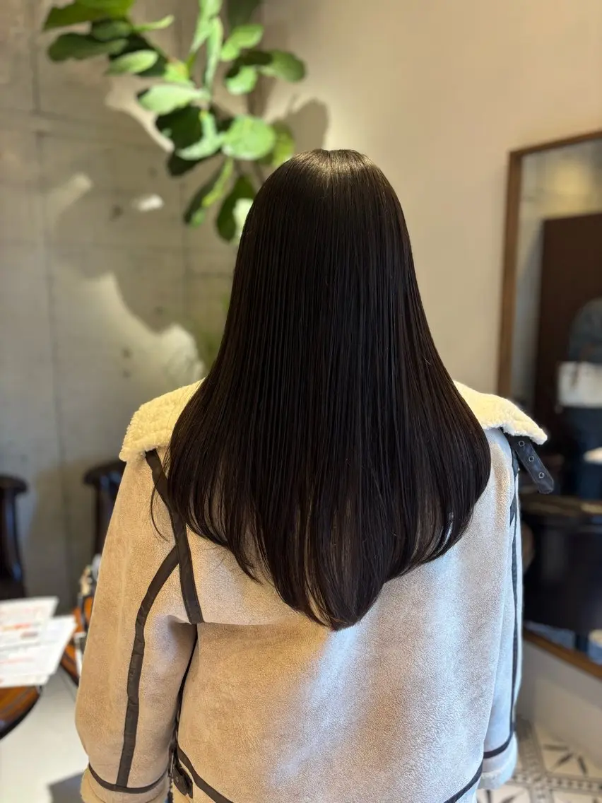 ロング カット トリートメント 大川 瞳のヘアスタイル