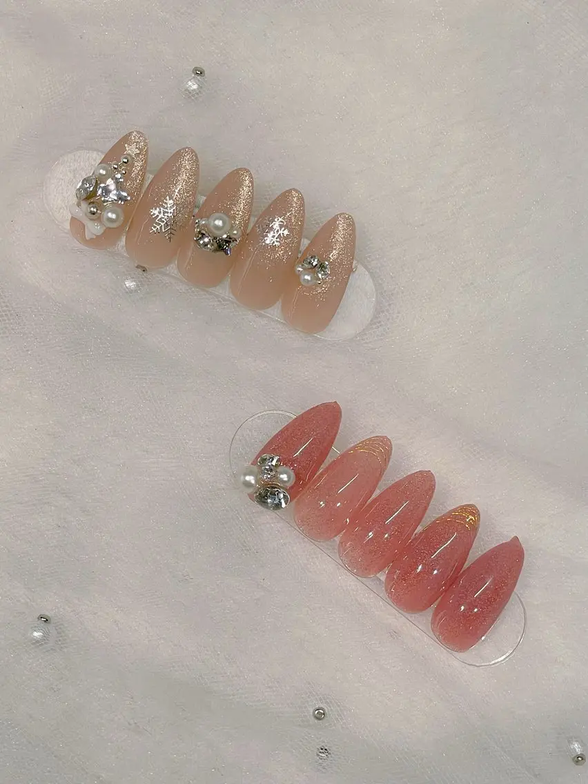 ネイル ハンドネイル I-nail Moeのネイルデザイン