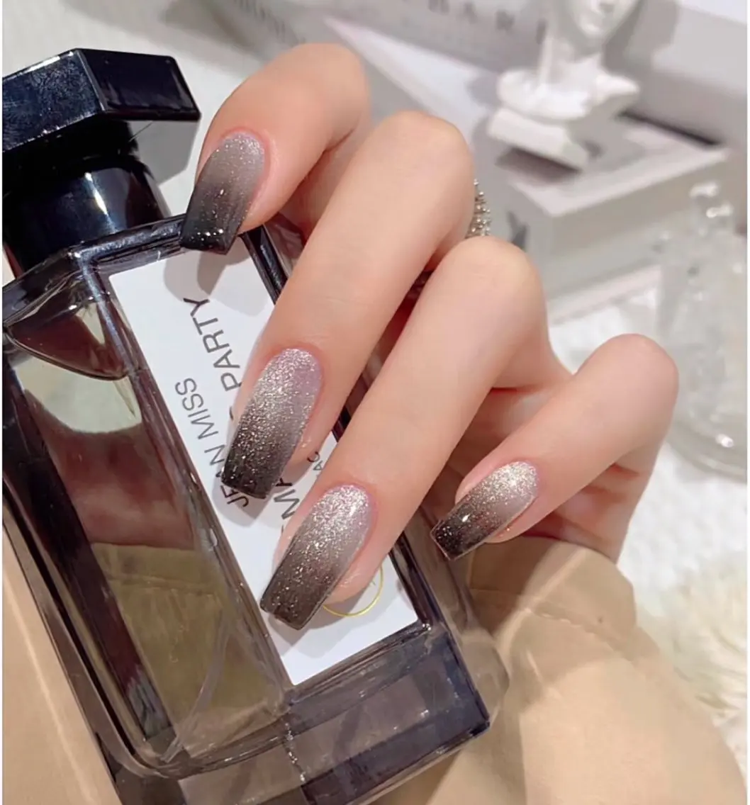 💖人気No.1💖 🧲マグネット+ジェルグラデーション❣️ソフトジェルオフ込みの写真