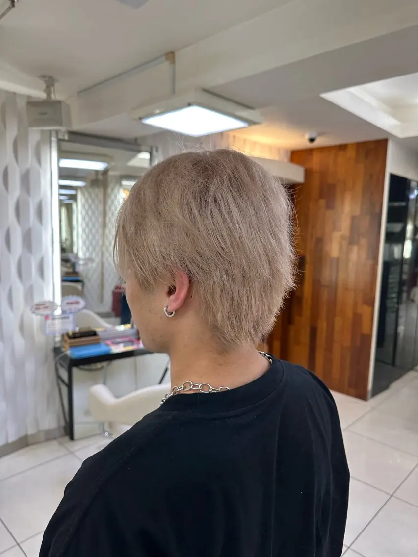 ショート メンズ カット ヘアカラー 🔥men's特化 🔥三上 拓真のヘアスタイル