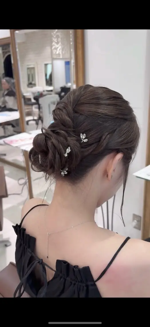 ロング ヘアセット 艶モテカラー miku🏳️‍⚧️のヘアスタイル