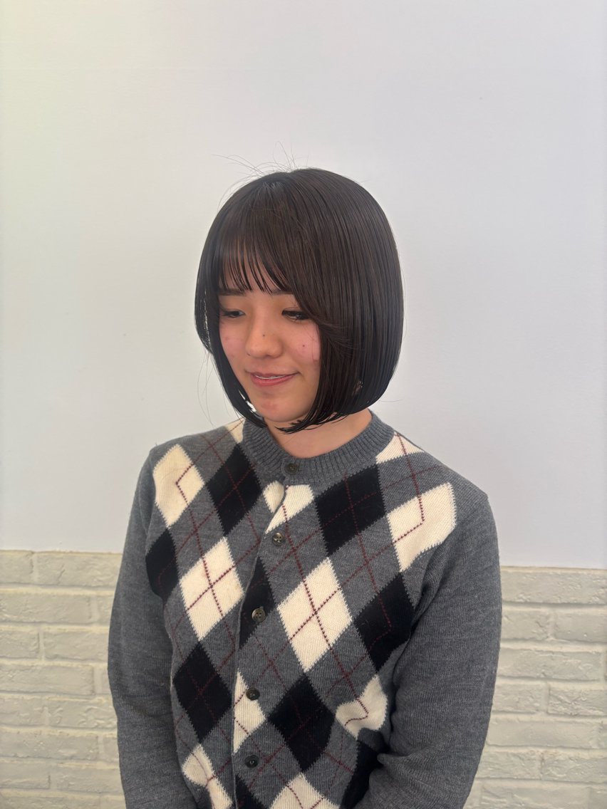 ミディアム カラー くいた あやなのヘアスタイル