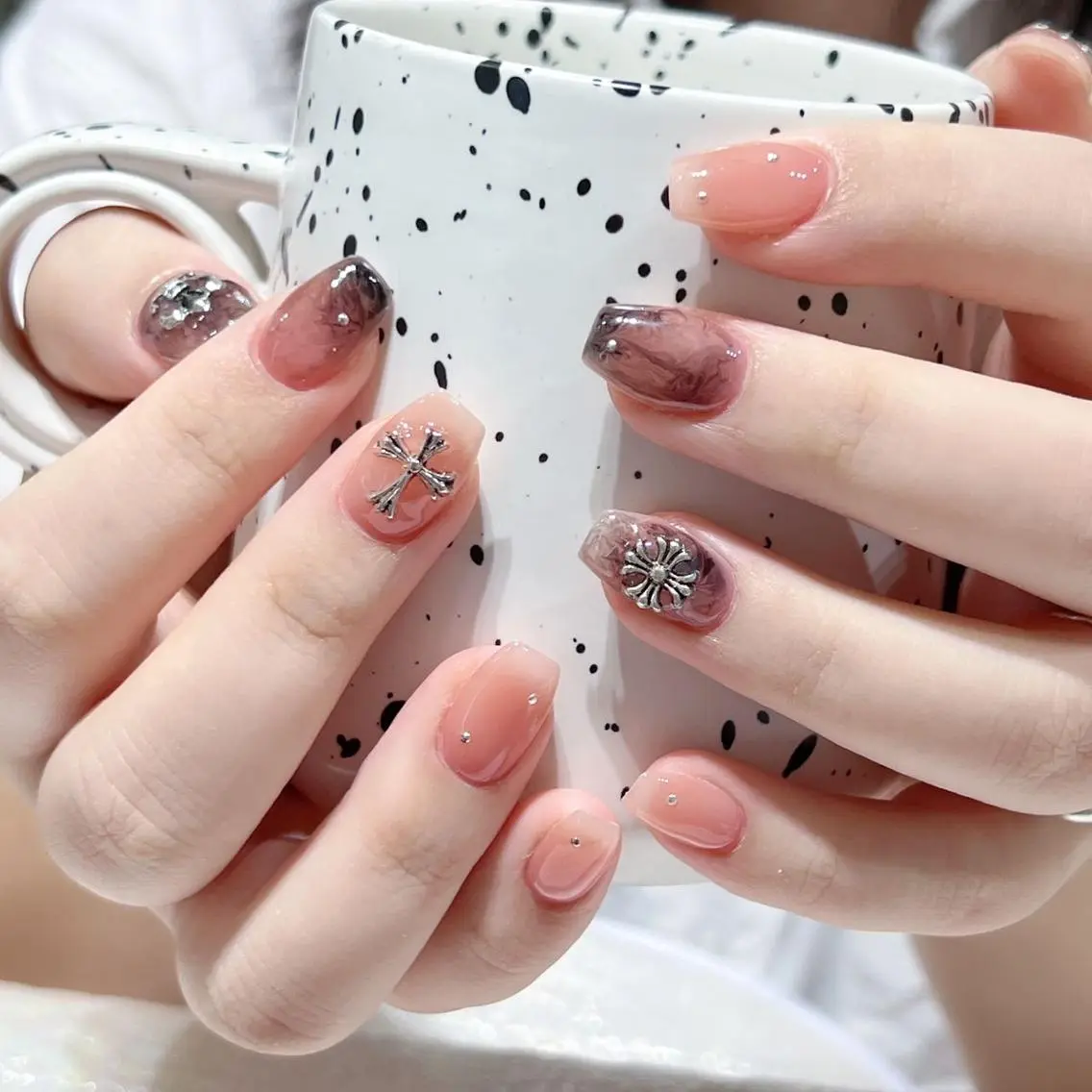 ネイル Queen‘s なんのネイルデザイン