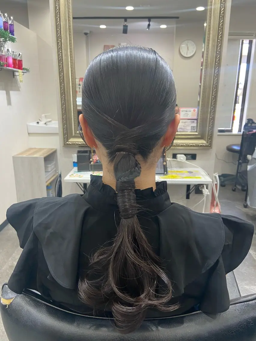 ロング ヘアアレンジ 籾木 美優のヘアスタイル