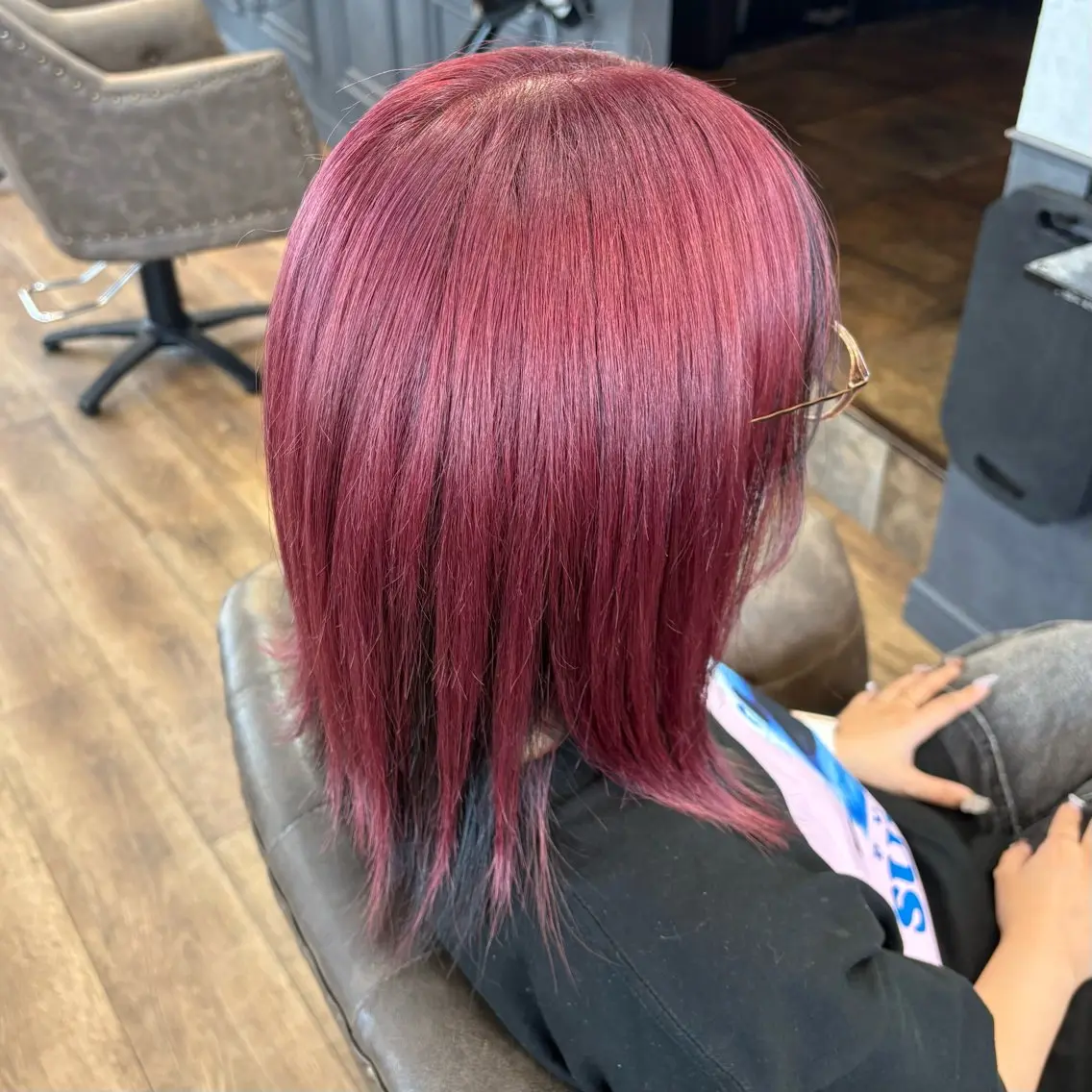 カラー ヘアカラー 山﨑 千尋のヘアスタイル