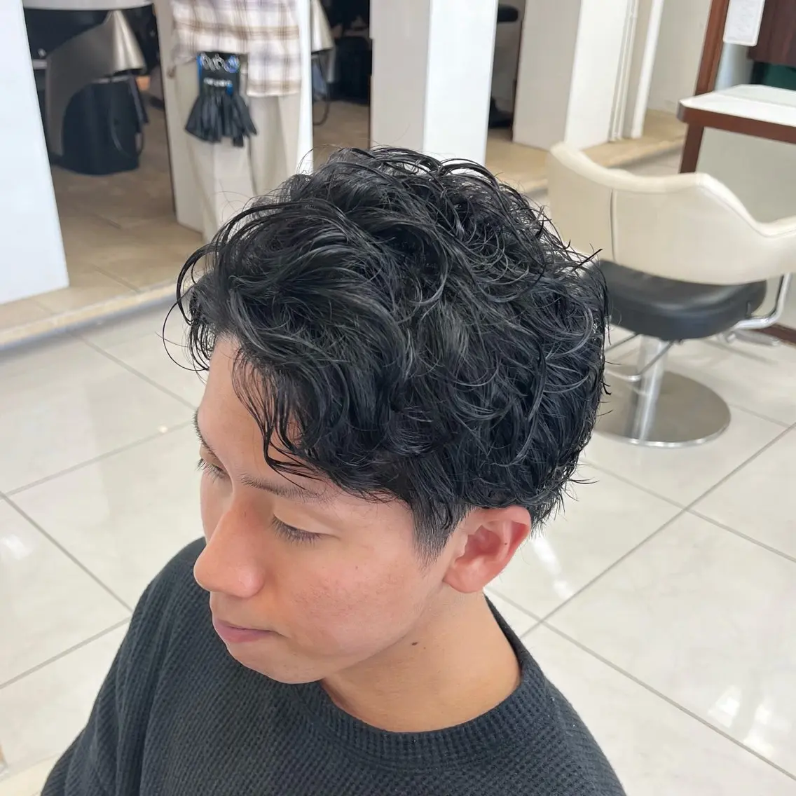 ミディアム パーマ メンズ 店舗指名No.1 吉岡　弘のヘアスタイル