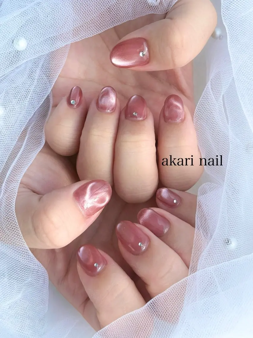 ネイル ハート マグネットネイル ワンカラーネイル ハンドネイル フットネイル AKARI nail💅のネイルデザイン