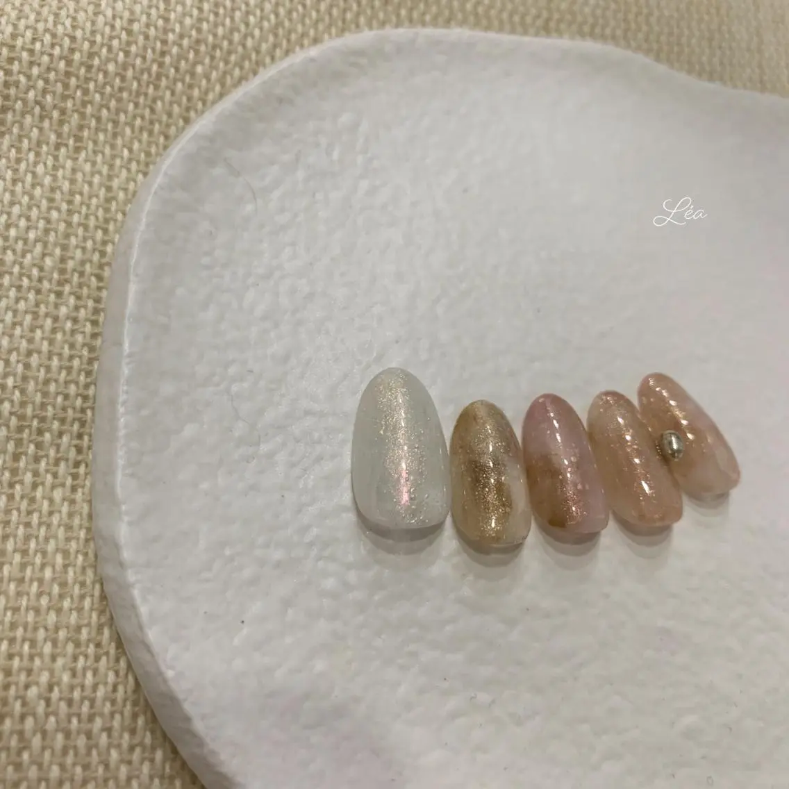 ネイル ジェルネイル パラジェル Léa nailのネイルデザイン