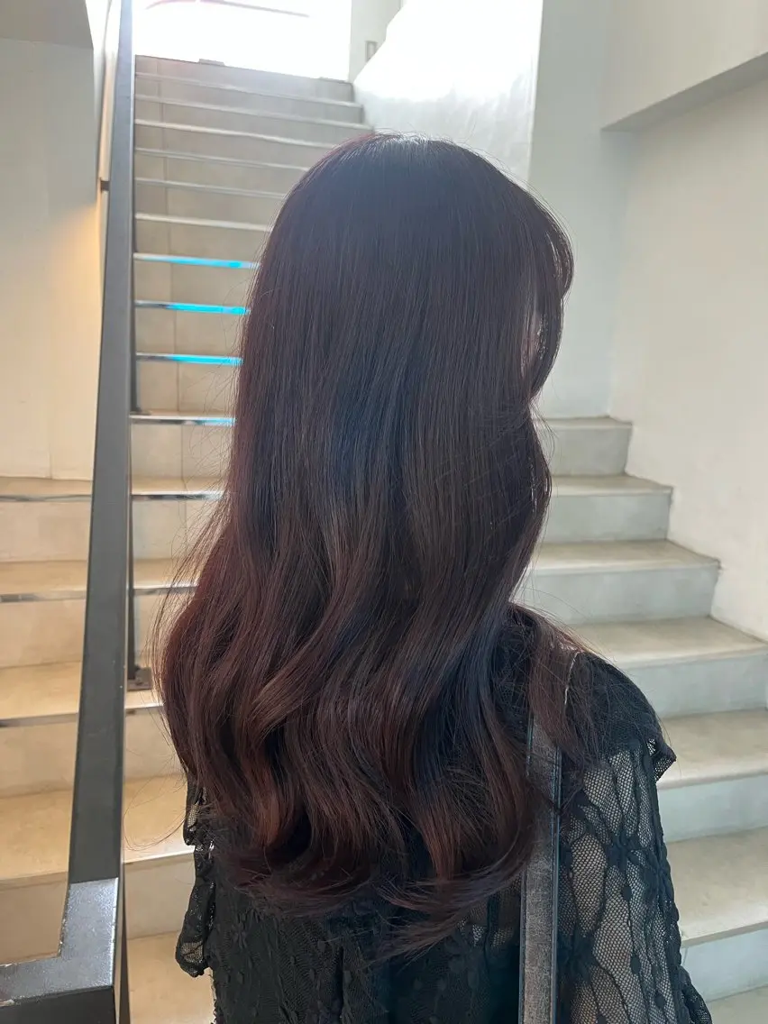 ロング カラー せりな🎀🕯️ /透明感カラーのヘアスタイル