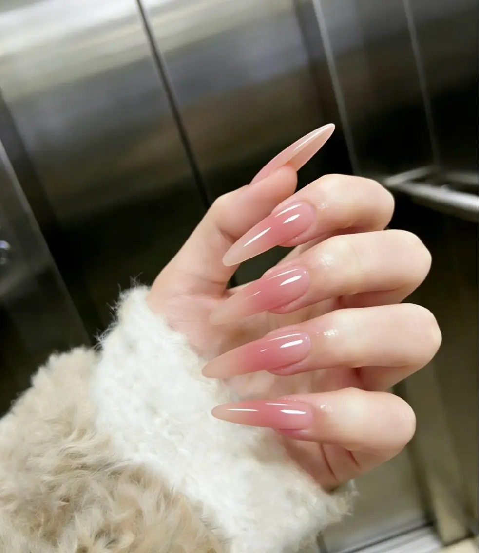 カラー オフのみ(ネイル) 🥝キュウイ Nailのネイルデザイン