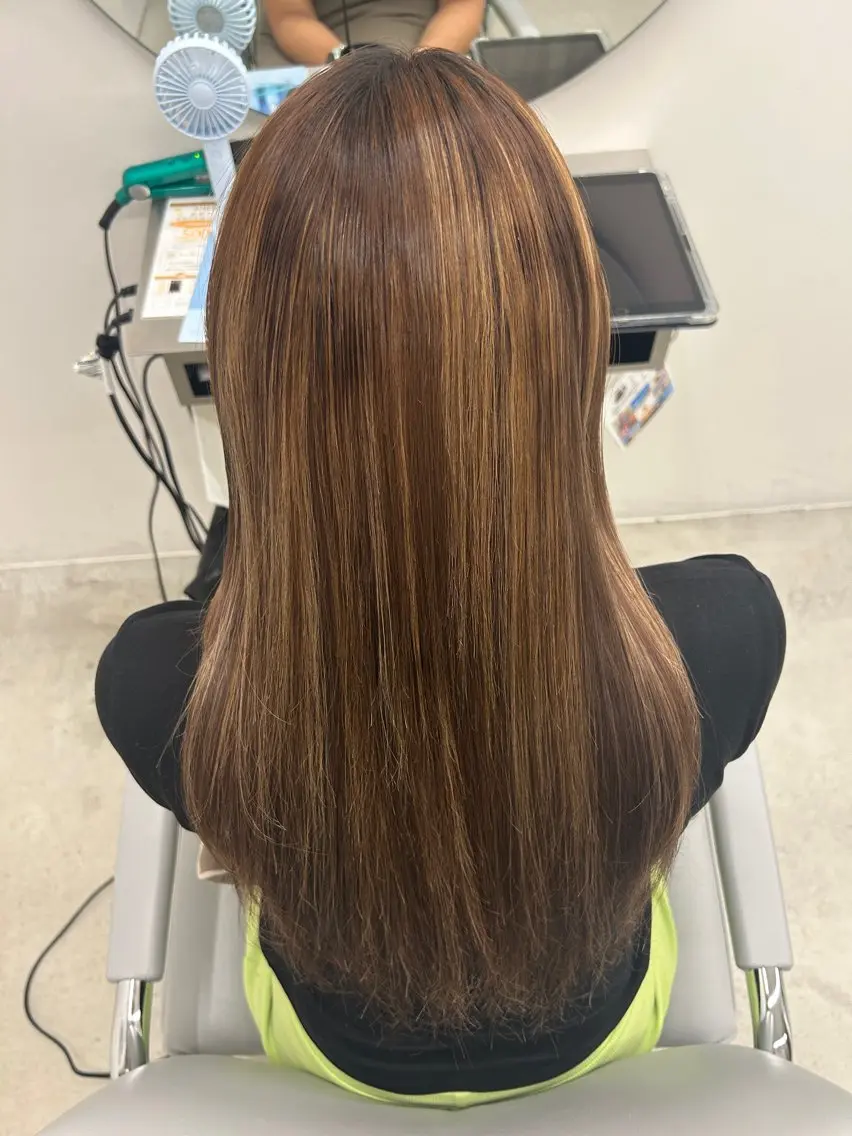 ロング 縮毛矯正 阿部 美波のヘアスタイル