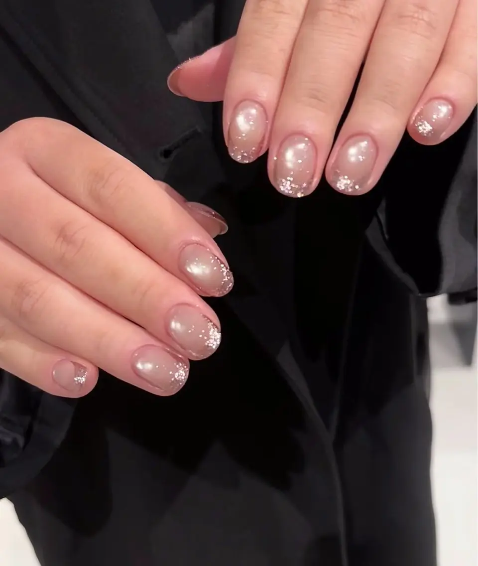 ネイル アートネイル オーロラネイル チークネイル フレンチネイル ガラスフレンチ 🎀🎀YooLi Nail Salonのネイルデザイン