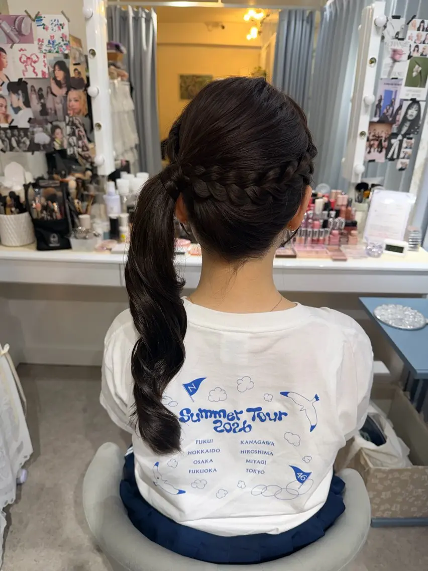 ロング ヘアアレンジ ココシャル miranoのヘアスタイル