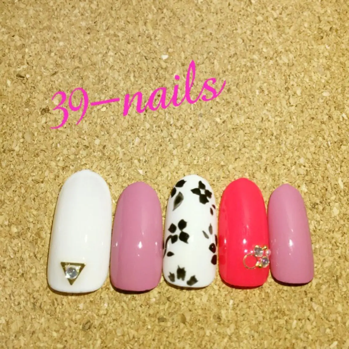 ネイル ジェルネイル シンプルネイル 春ネイル 39-nails EharaMikuのネイルデザイン