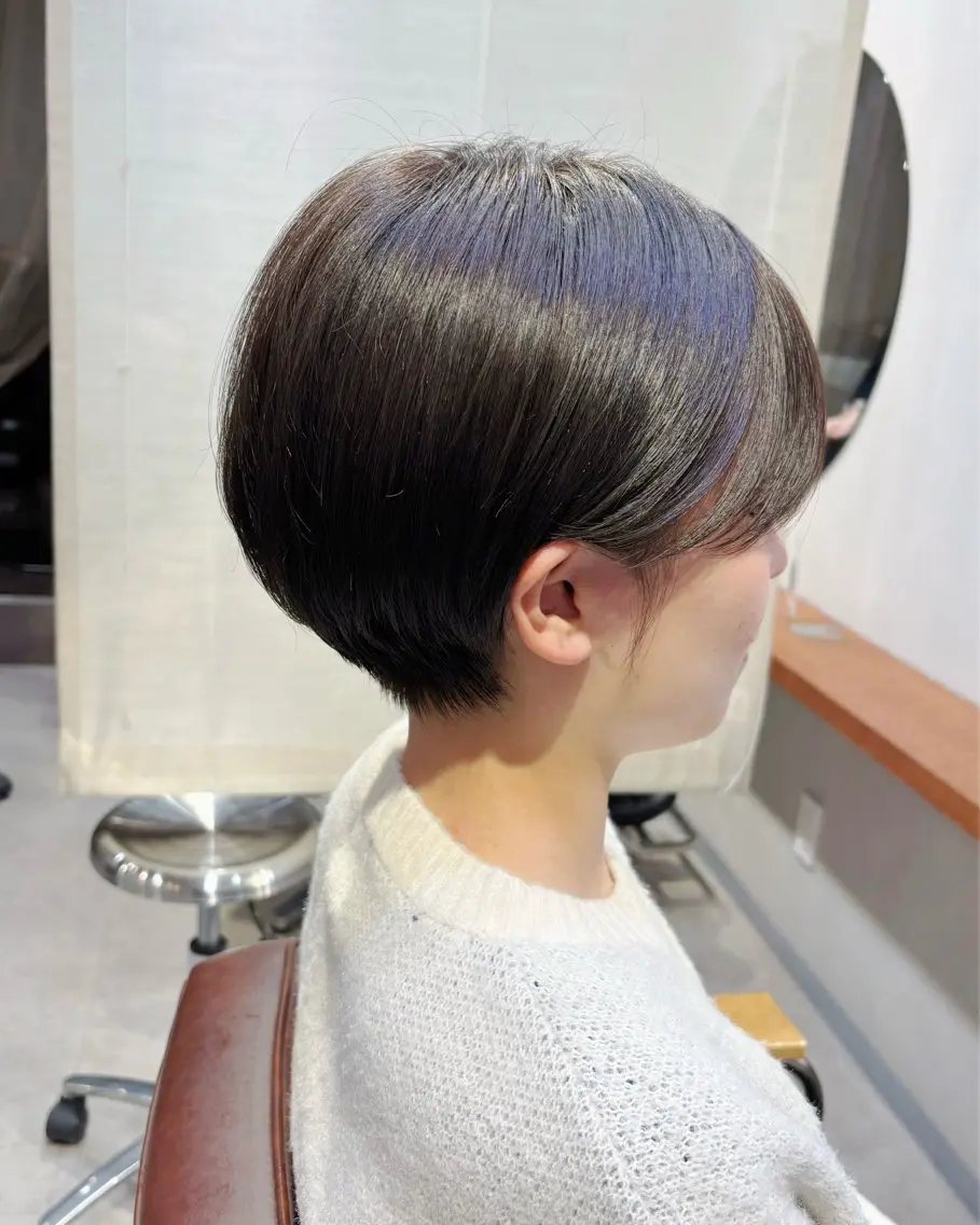 ショート カット ヘアカラー 野口 咲愛のヘアスタイル