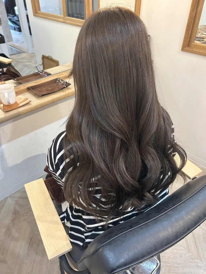 ロング ayumi ／透明感カラーのヘアスタイル