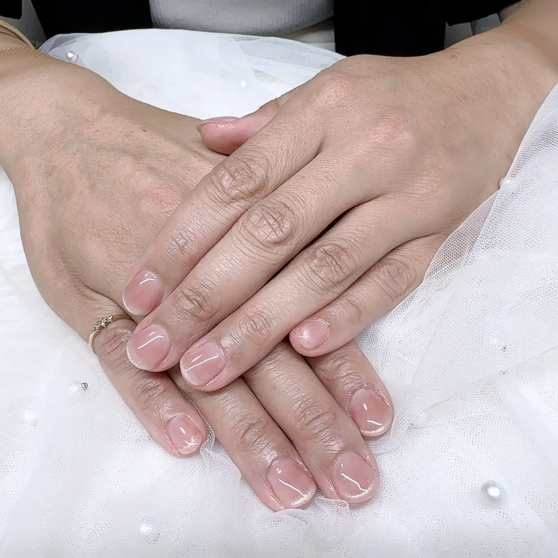 ネイル フレンチネイル マグネットネイル マグネットフレンチ ワンカラーネイル ハンドネイル LOA.NAIL 本八幡店💞Kyouのネイルデザイン