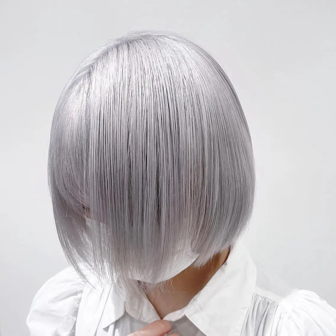 カラー 長尾菜々美🐰 ／ハイトーンカラーのヘアスタイル