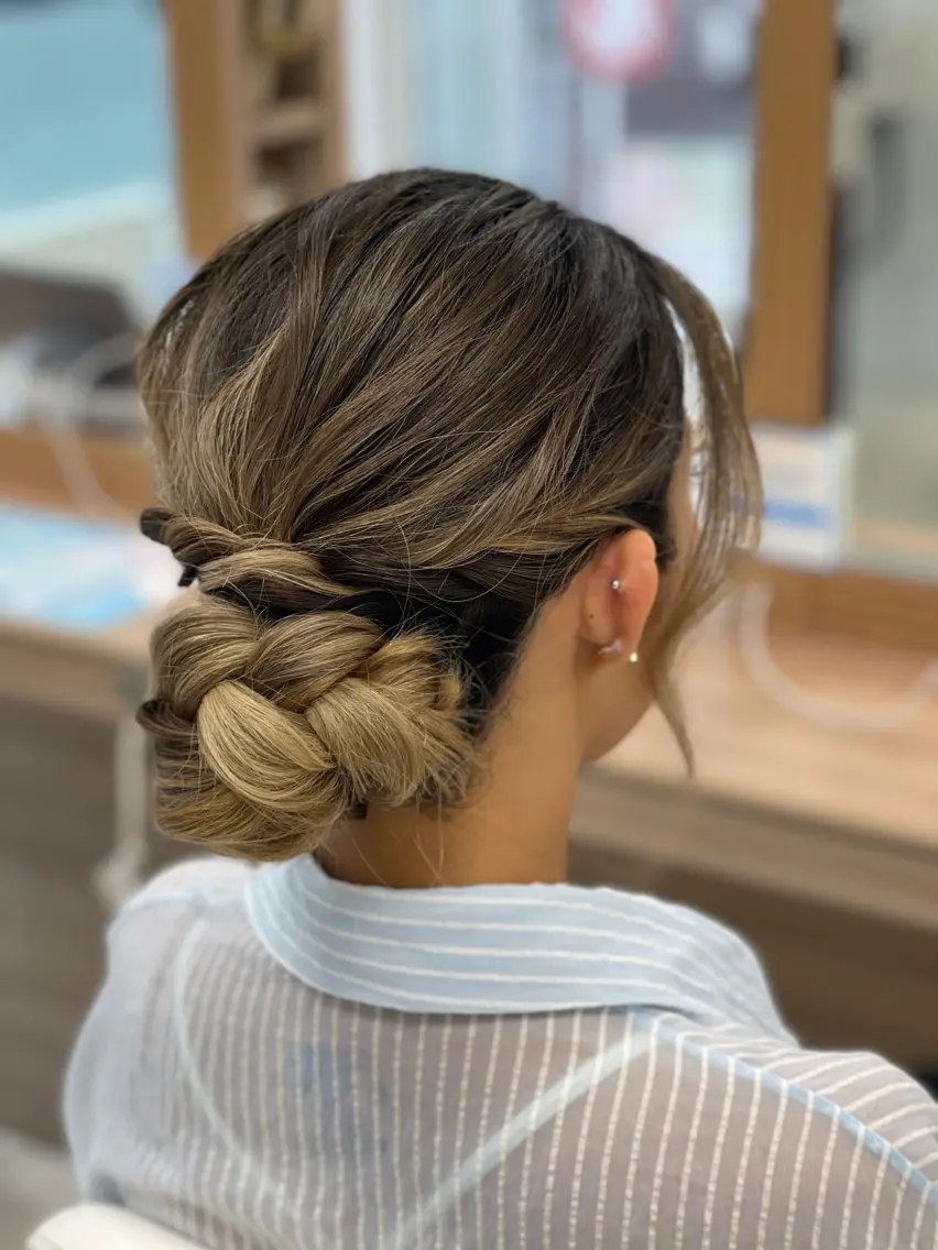 ロング ヘアセット 藤原 亜美🤍のヘアスタイル