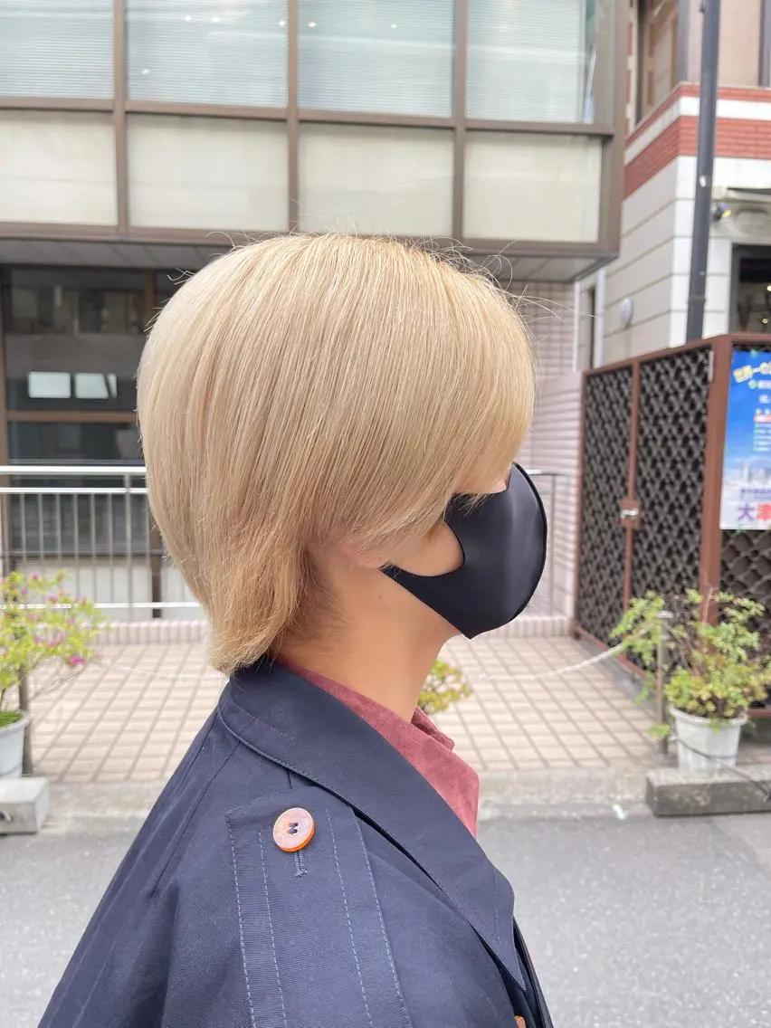 🌟ハイトーン🎨【ケアブリーチ】  +【ケアカラー】+【極潤トリートメント】の写真
