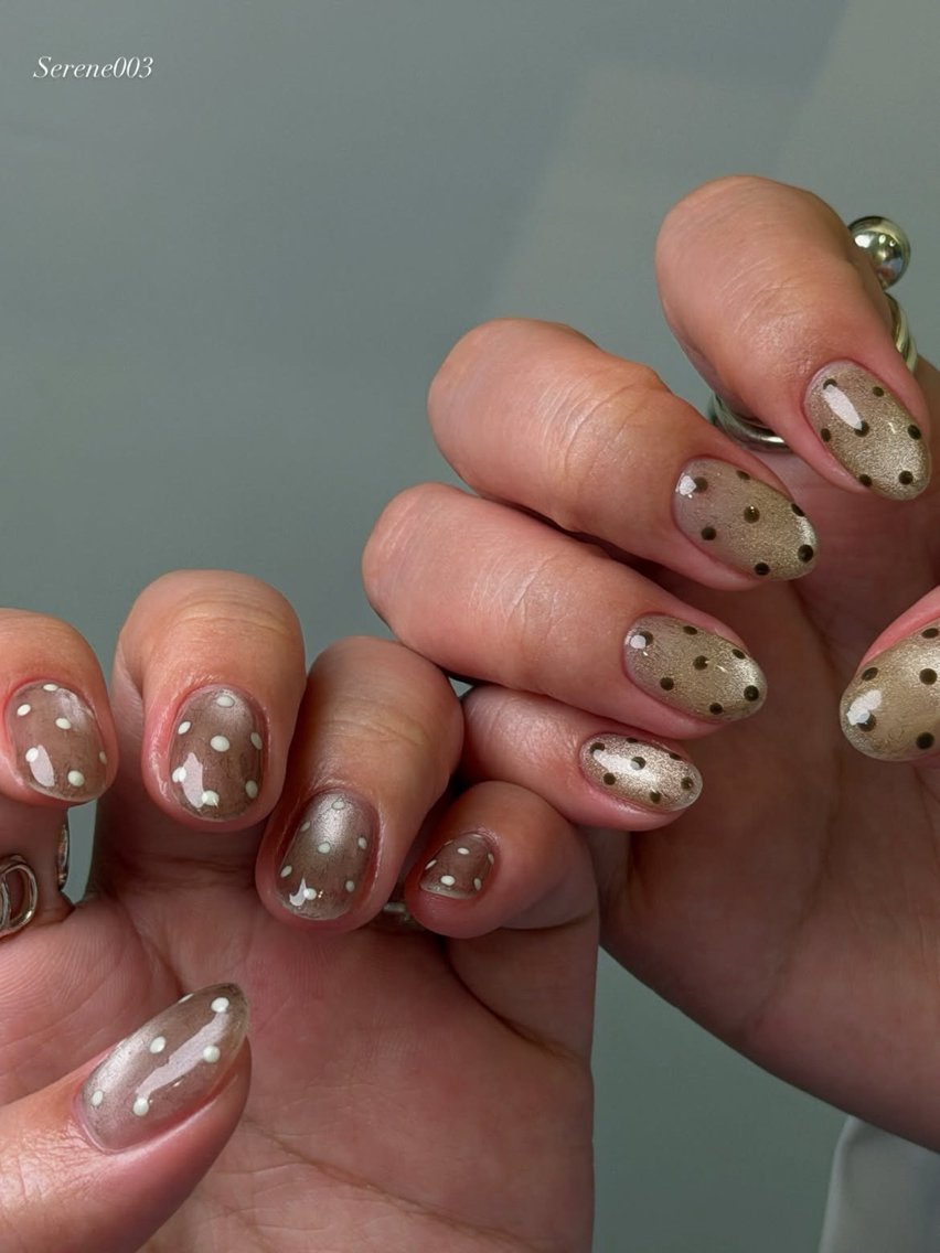 ネイル アートネイル フレンチネイル ジェルネイル キラキラネイル 韓国ネイル ハンドネイル ICE Nailsのネイルデザイン