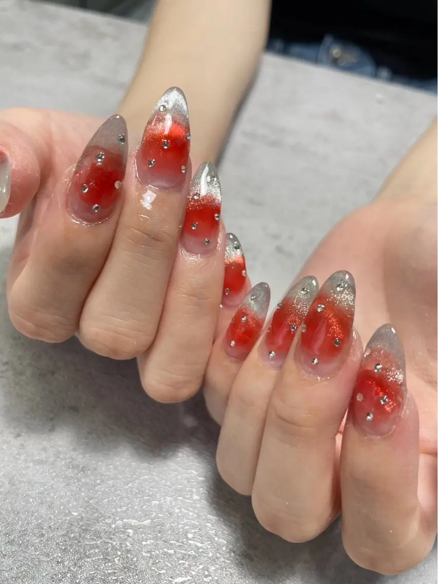 ネイル チークネイル k+1💅🏻 miyukiのネイルデザイン